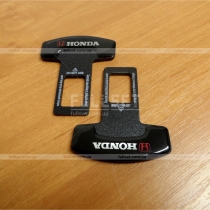 Декоративные заглушки в ремни безопасности с символикой Honda