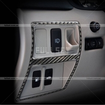 Карбон вокруг кнопки лючка и багажника Lexus IS 250 (06-12)