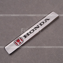 Хромированная эмблема на крыло Honda (размер 9 см на 1,5 см)