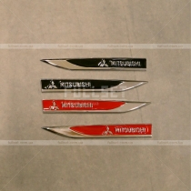 Металлические эмблемы Mitsubishi, комплект из 2 штук (Цвет: черный, красный)