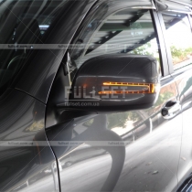 Корпуса боковых зеркал со светодиодными указателями поворотов