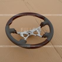 Рулевое колесо (98-03) обшитое кожей с деревянными вставками