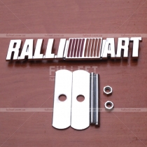 Эмблема решетки радиатора Ralli Art (размер: 12,5 см на 2 см)