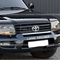 Решетка радиатора черная Toyota Land Cruiser 100 (98-07)