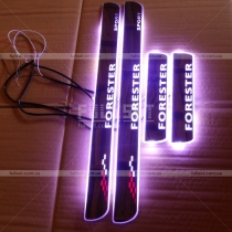 Накладки на пороги с неоновой подсветкой контура накладок и логотипа (комплект 4 штуки)